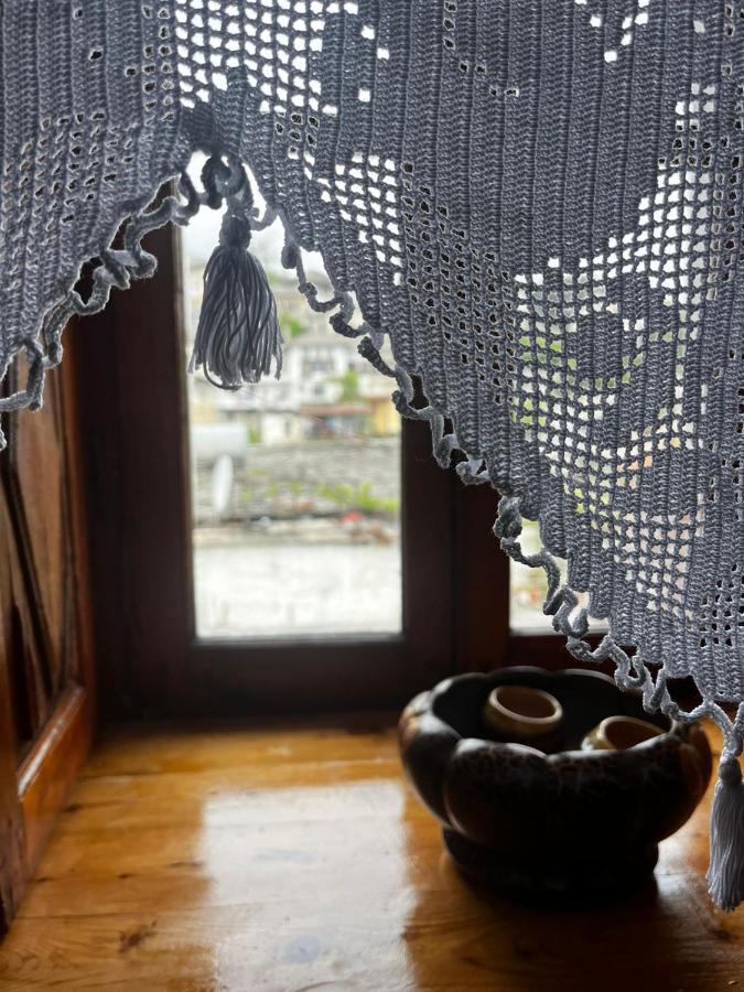 Guesthouse 1805 Gjirokastër المظهر الخارجي الصورة