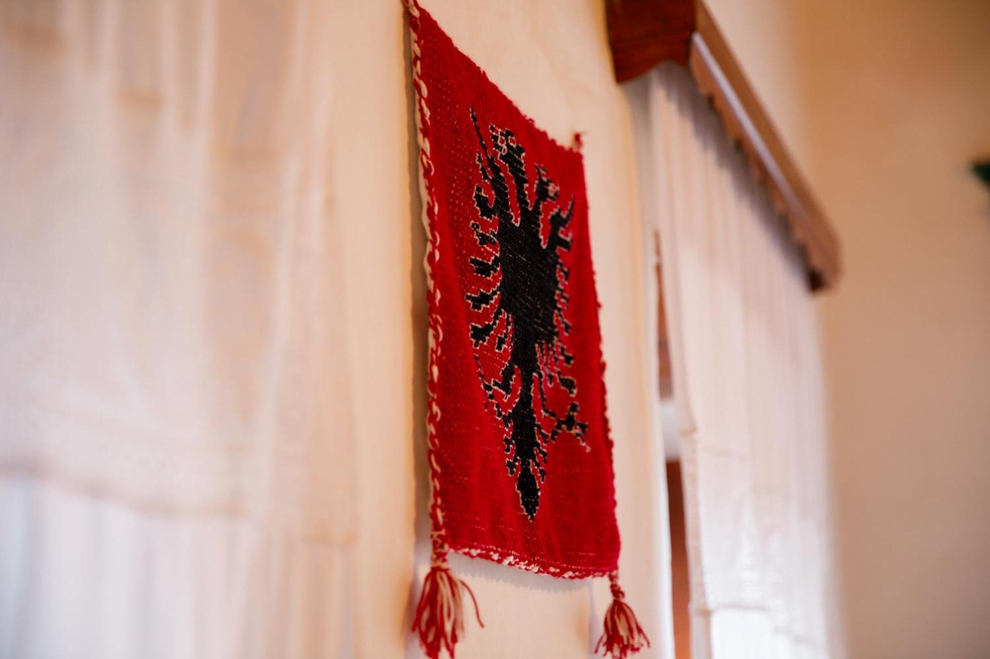 Guesthouse 1805 Gjirokastër المظهر الخارجي الصورة