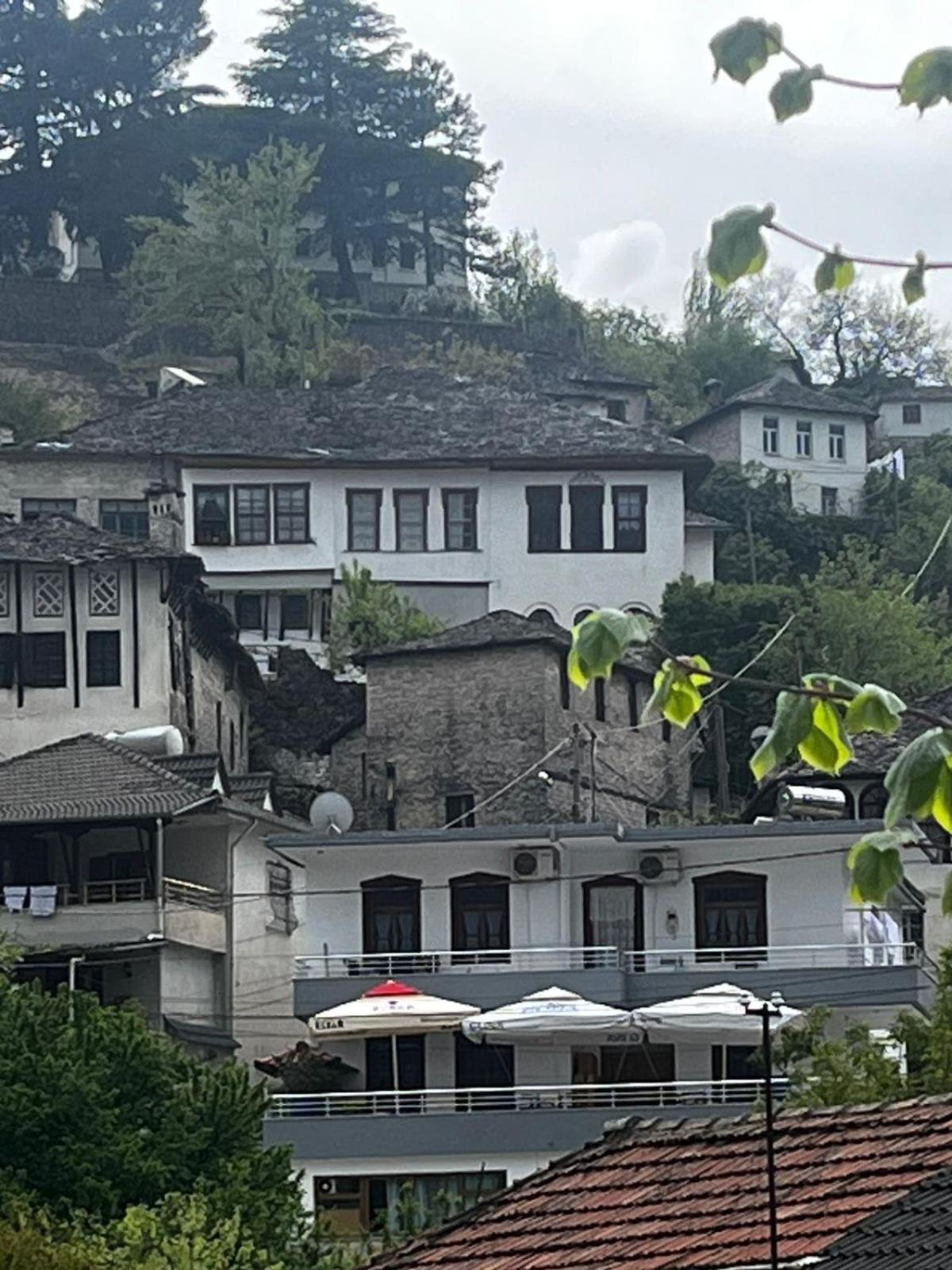 Guesthouse 1805 Gjirokastër المظهر الخارجي الصورة